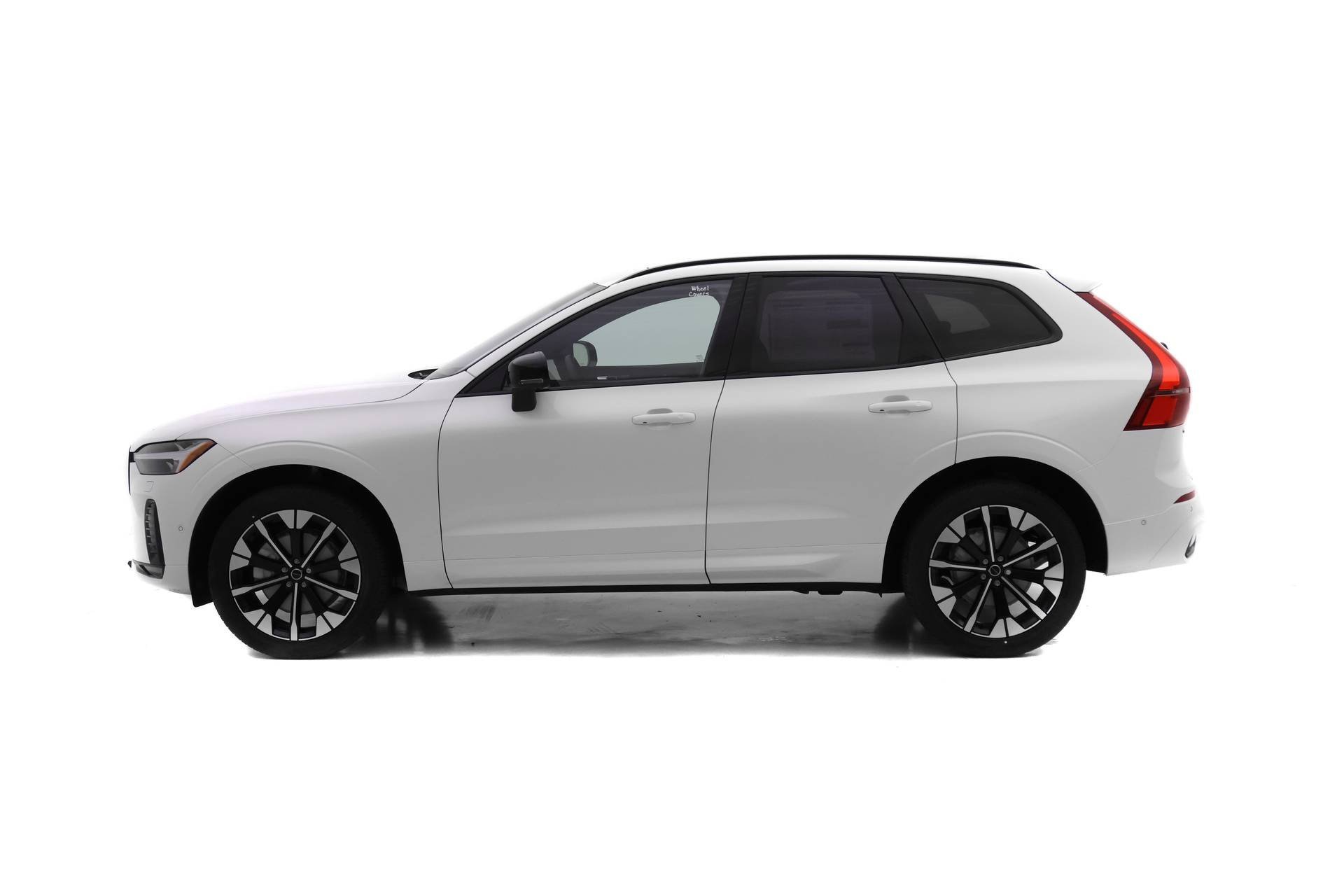 New 2026 Volvo XC60 B5 Plus w/ Protection Package Premier image 3