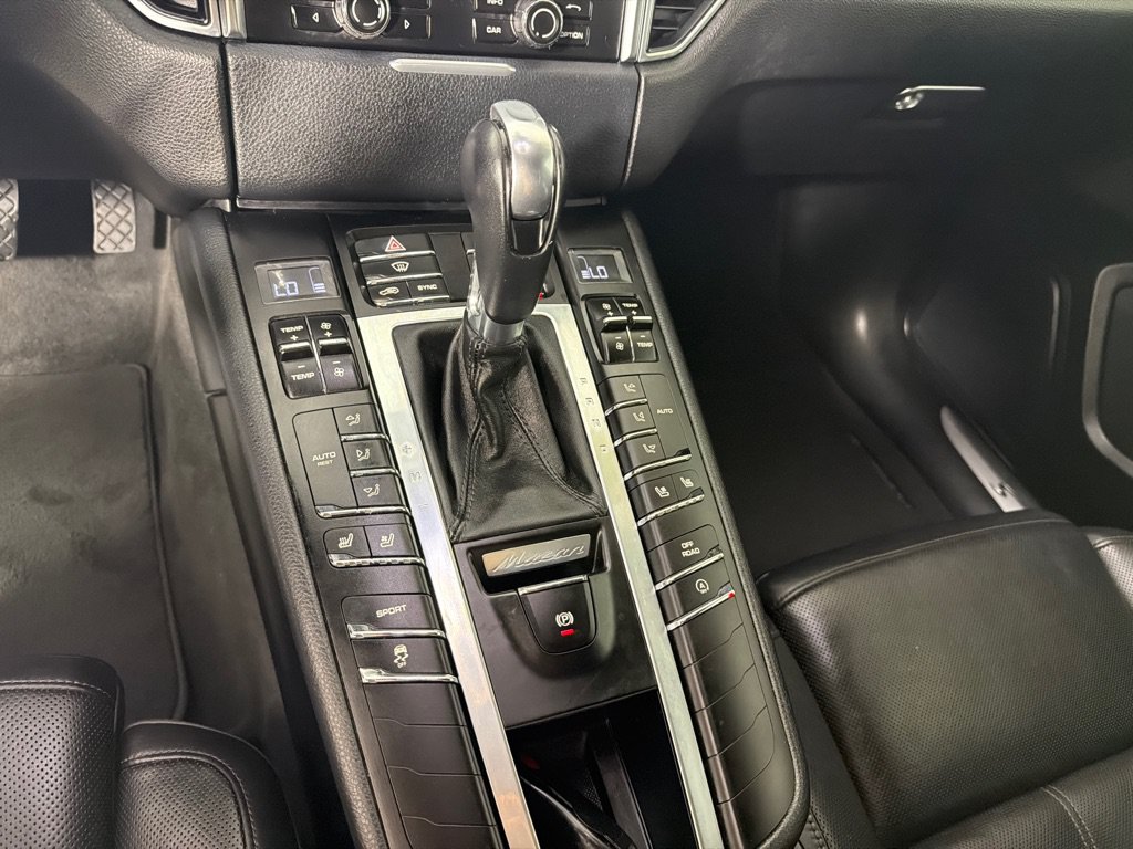 Used 2016 Porsche Macan S AWD/4WD image 20