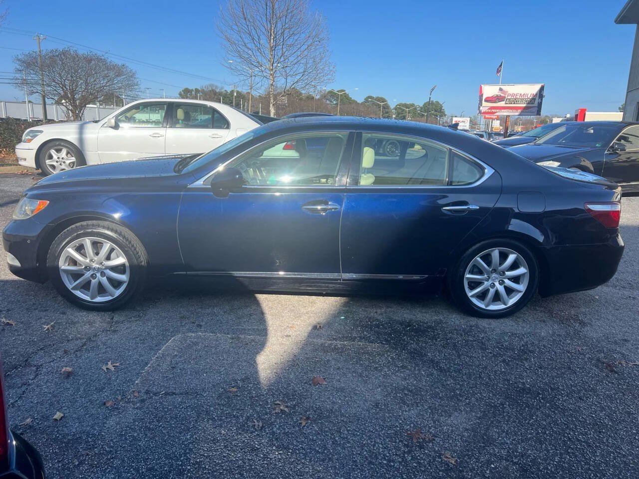 Used 2007 Lexus LS 460 RWD image 5