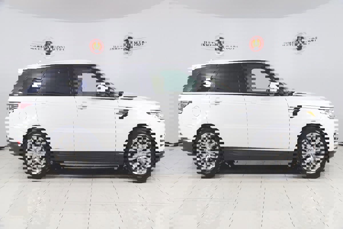 Used 2016 Land Rover Range Rover Sport SE image 2