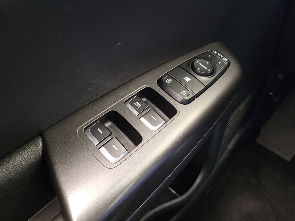 Used 2017 Kia Sportage EX w/ EX Technology Package image 27