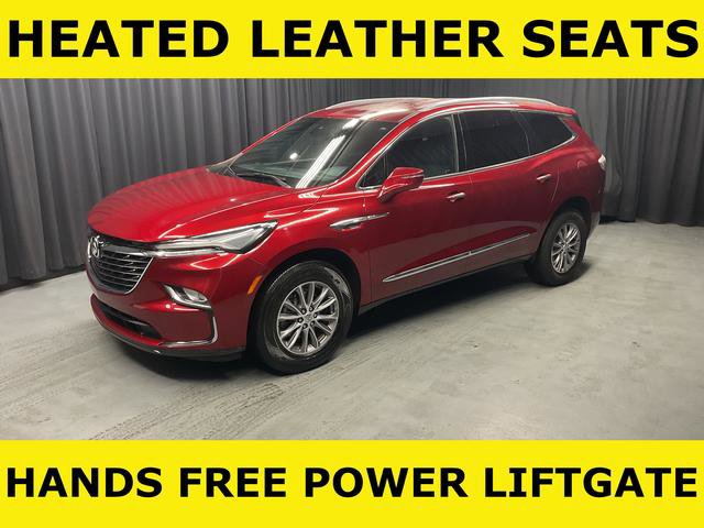 Used 2023 Buick Enclave Essence image 1