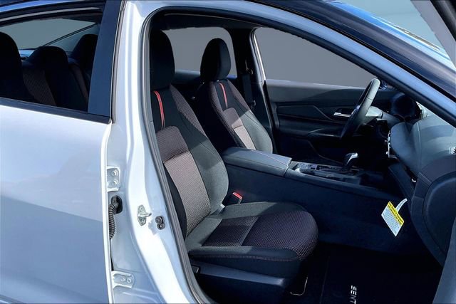 New 2026 Nissan Sentra SR image 10