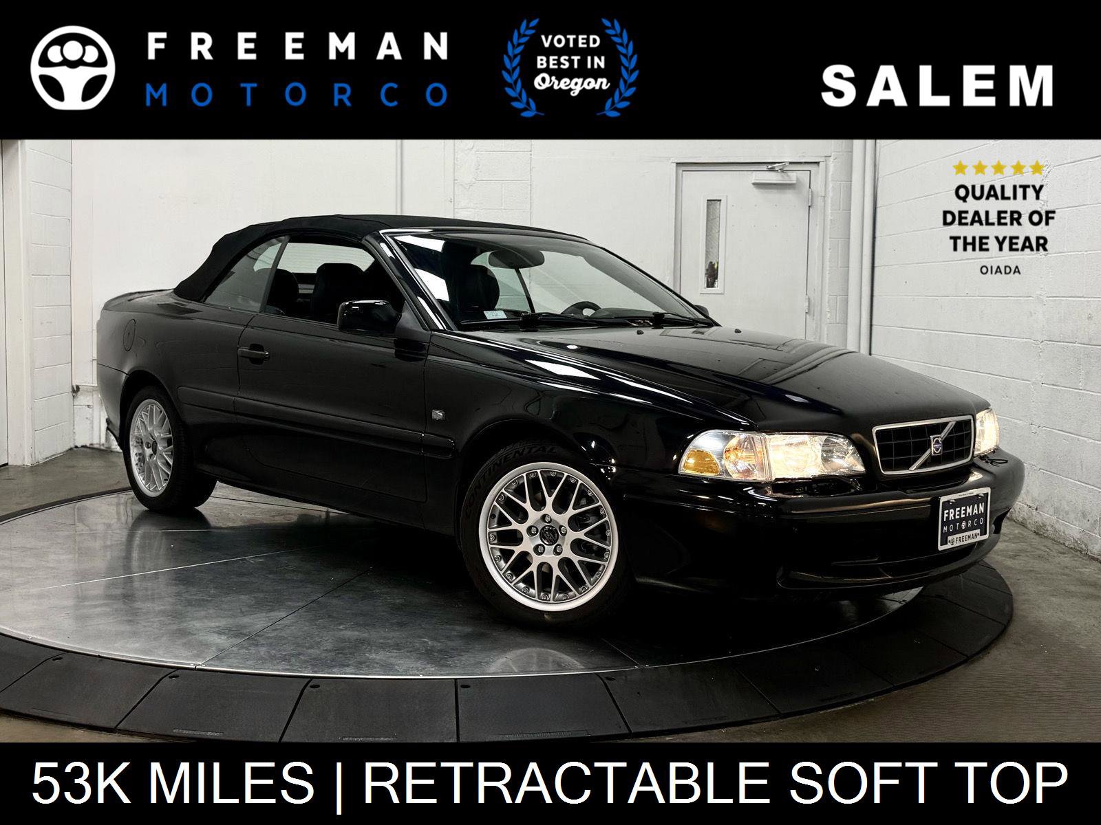 Used 2004 Volvo C70 HT FWD image 1