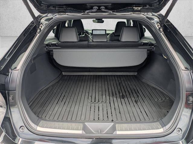 Used 2024 Toyota Venza Nightshade AWD/4WD image 6