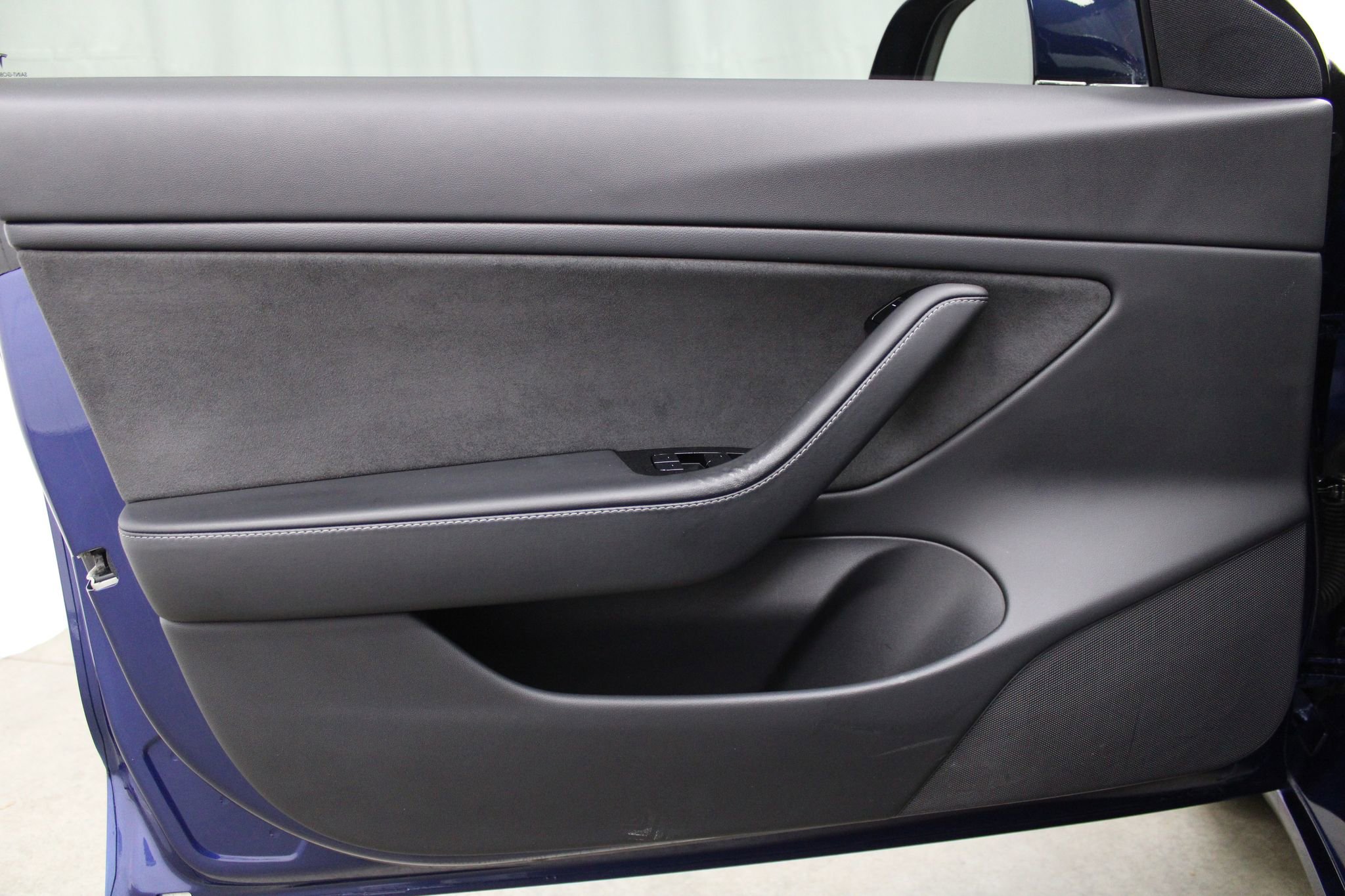 Used 2020 Tesla Model 3 Long Range image 9