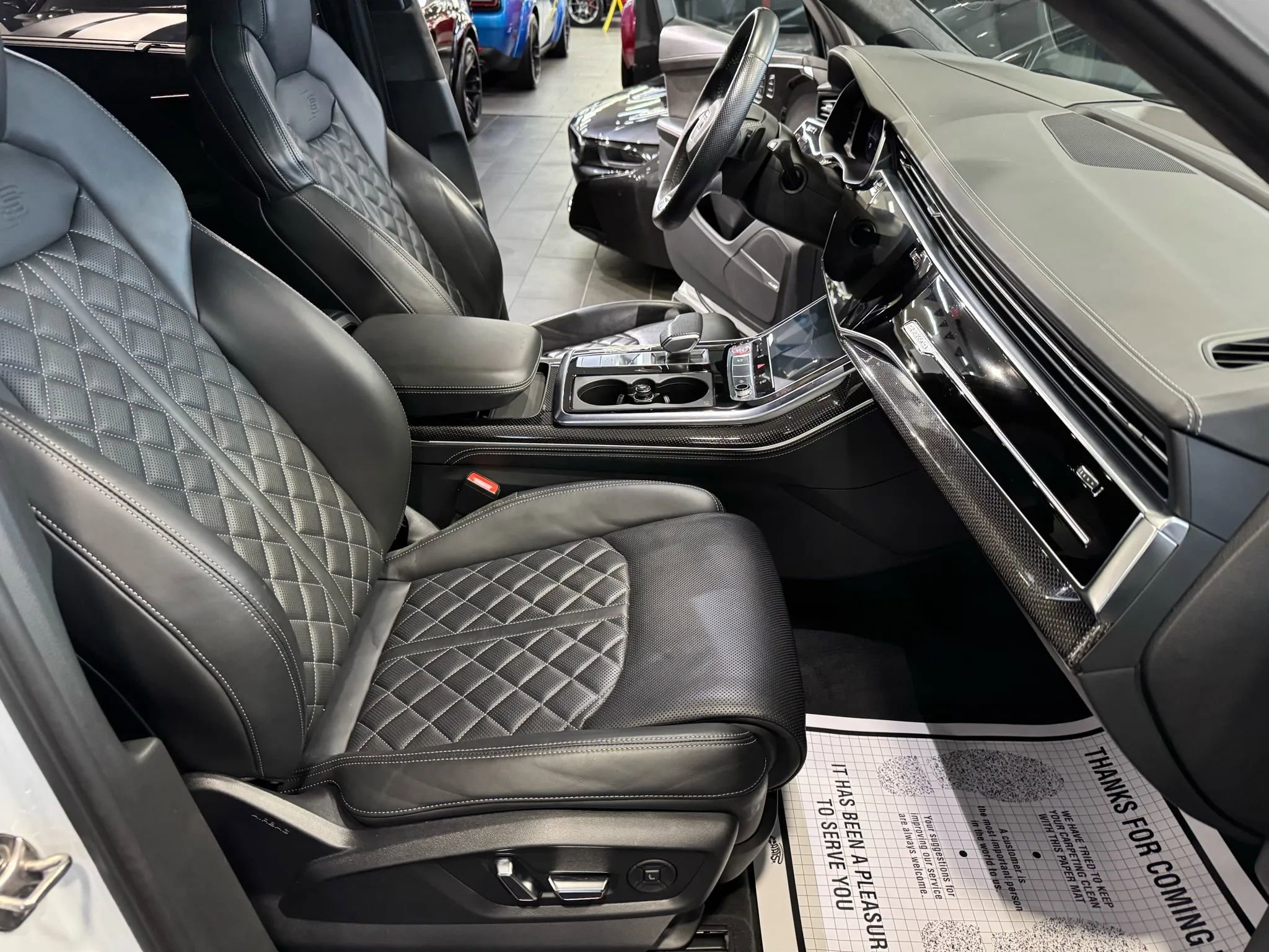 Used 2020 Audi SQ7 Prestige AWD/4WD image 9