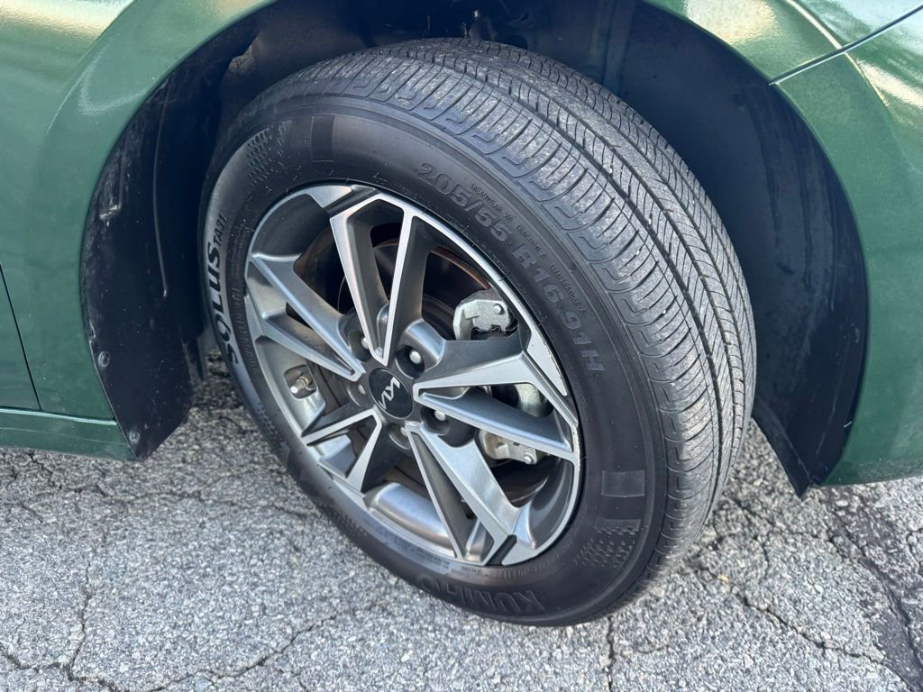 Used 2023 Kia Forte LXS w/ LXS Technology Package image 42