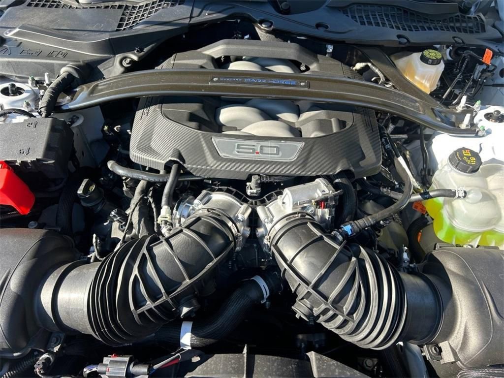 New 2025 Ford Mustang Dark Horse image 23
