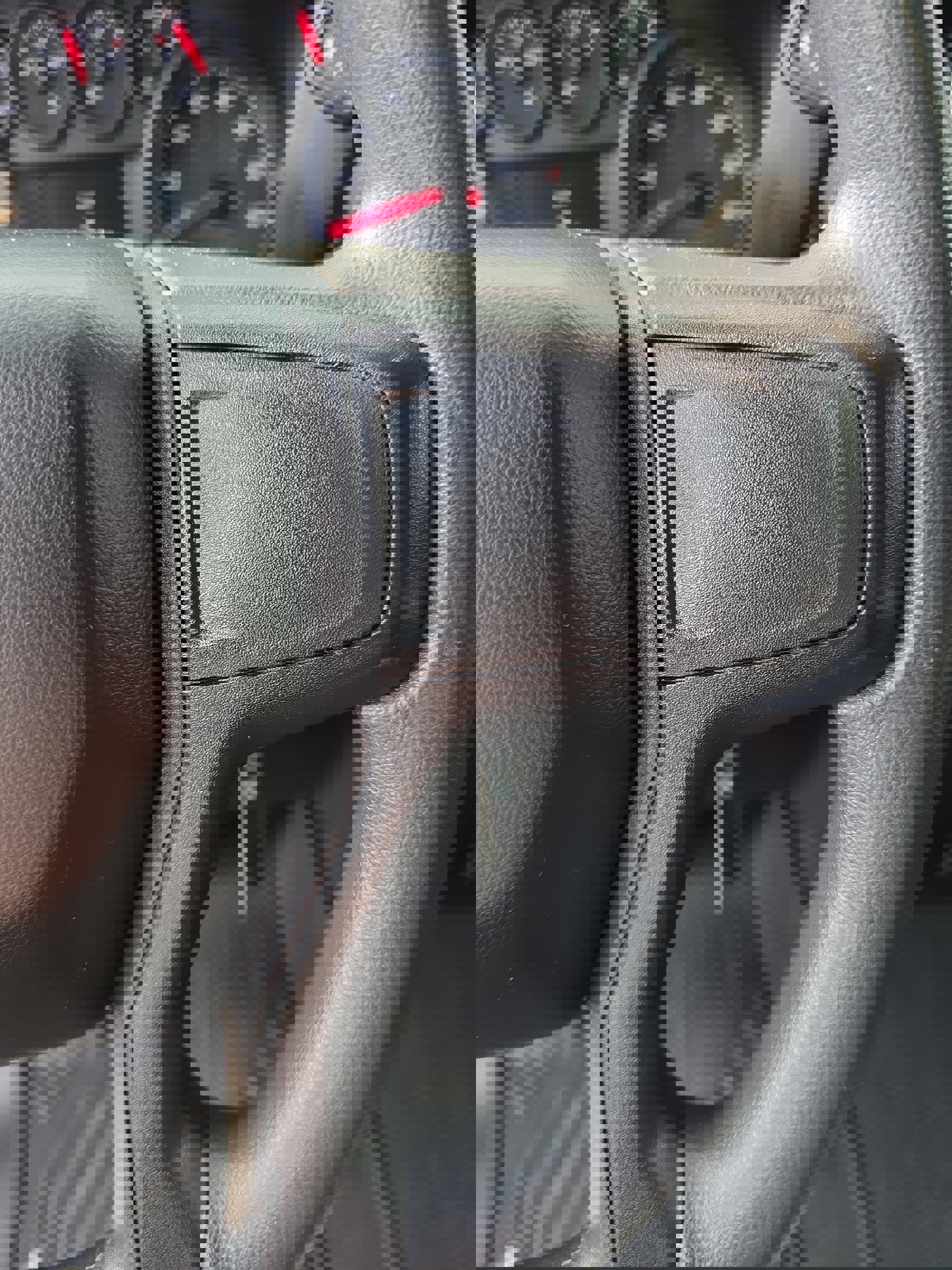 Used 2020 Chevrolet Silverado 1500 Custom image 25