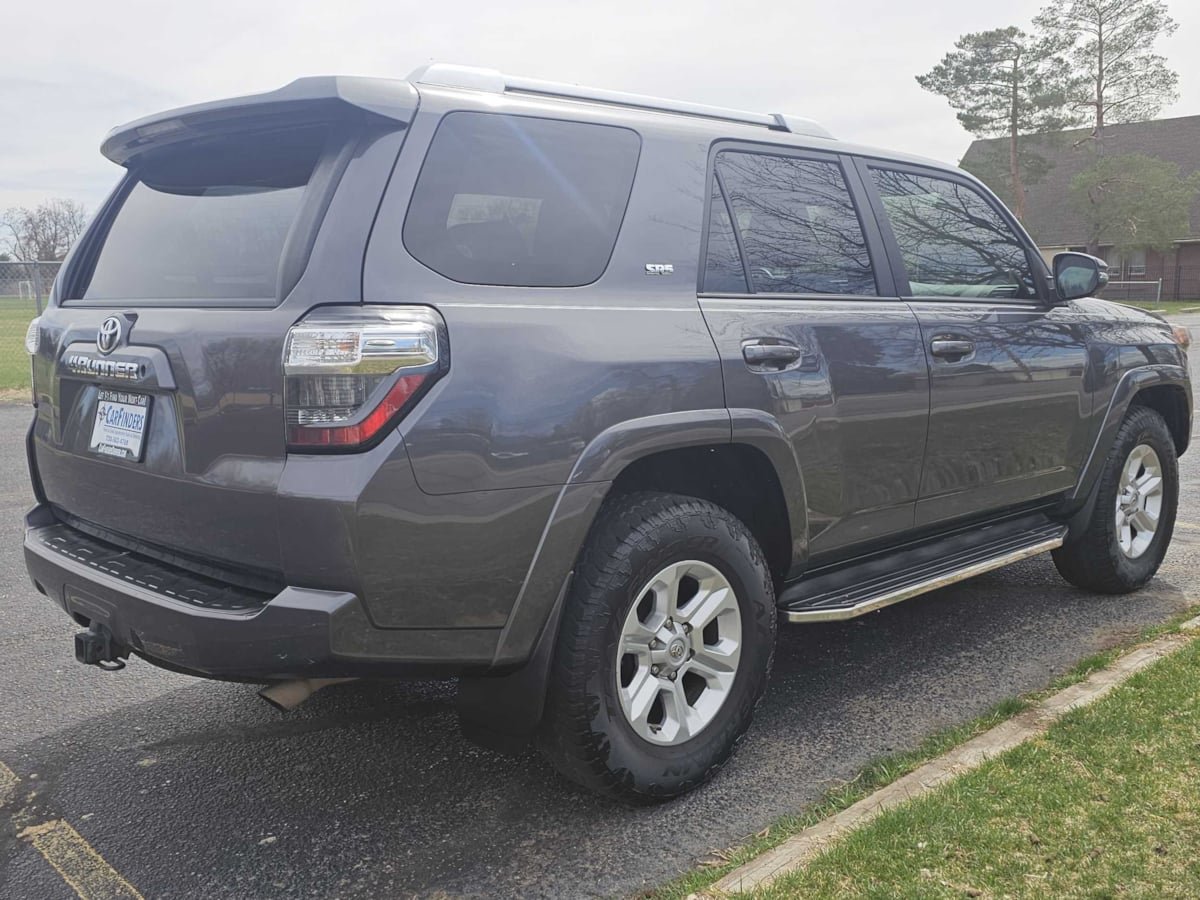 Used 2016 Toyota 4Runner SR5 Premium RWD image 5