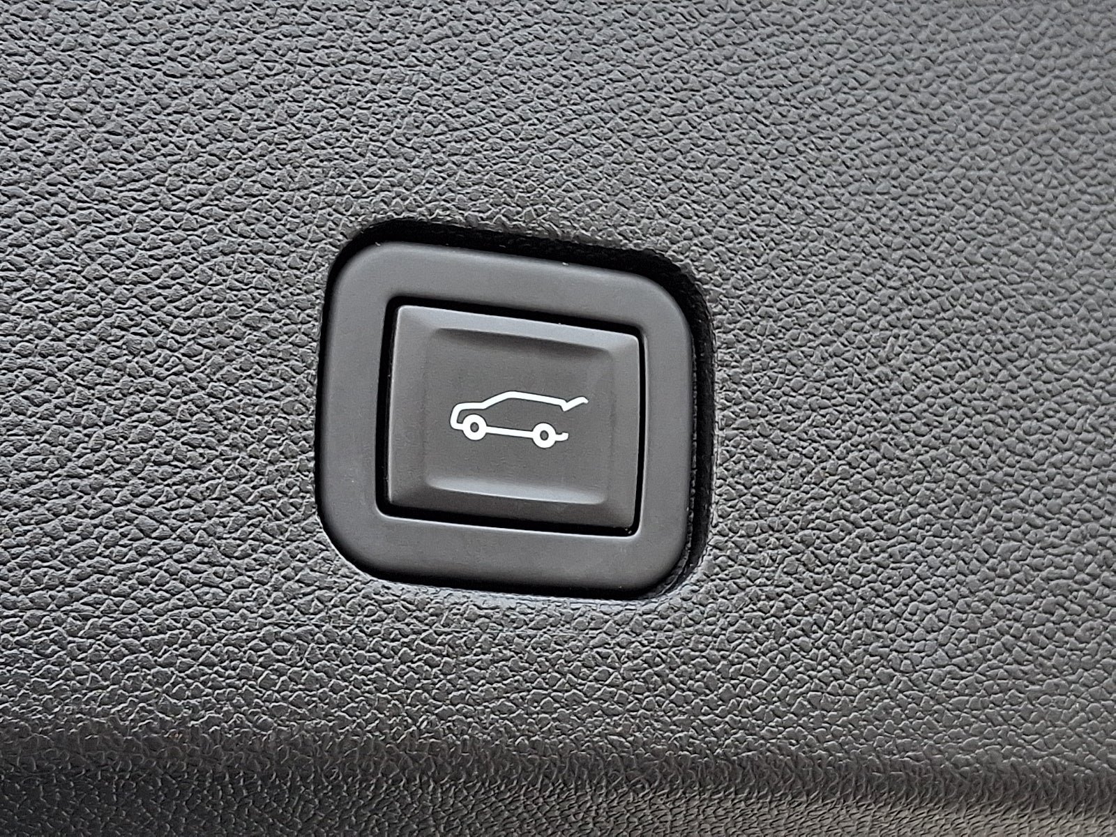 Used 2024 Cadillac XT6 Sport AWD/4WD image 25