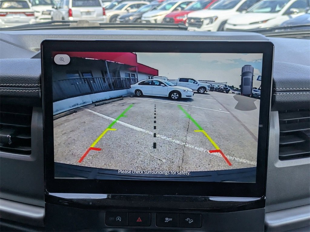 Used 2023 Ford Expedition XLT image 19