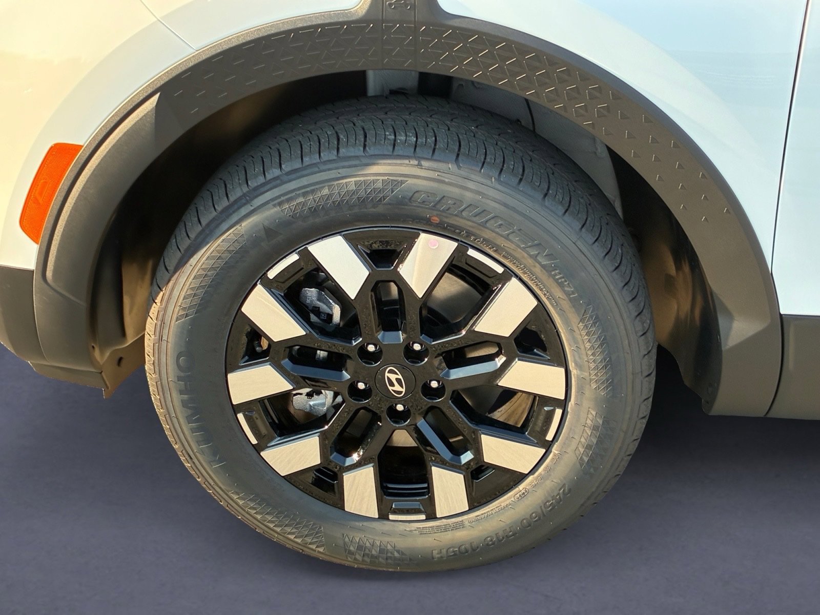 New 2027 Hyundai Santa Cruz SE AWD/4WD image 10