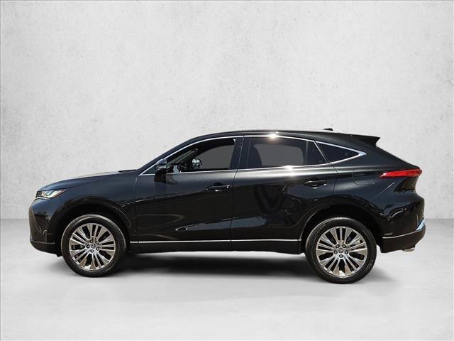 Certified 2023 Toyota Venza XLE AWD/4WD image 10