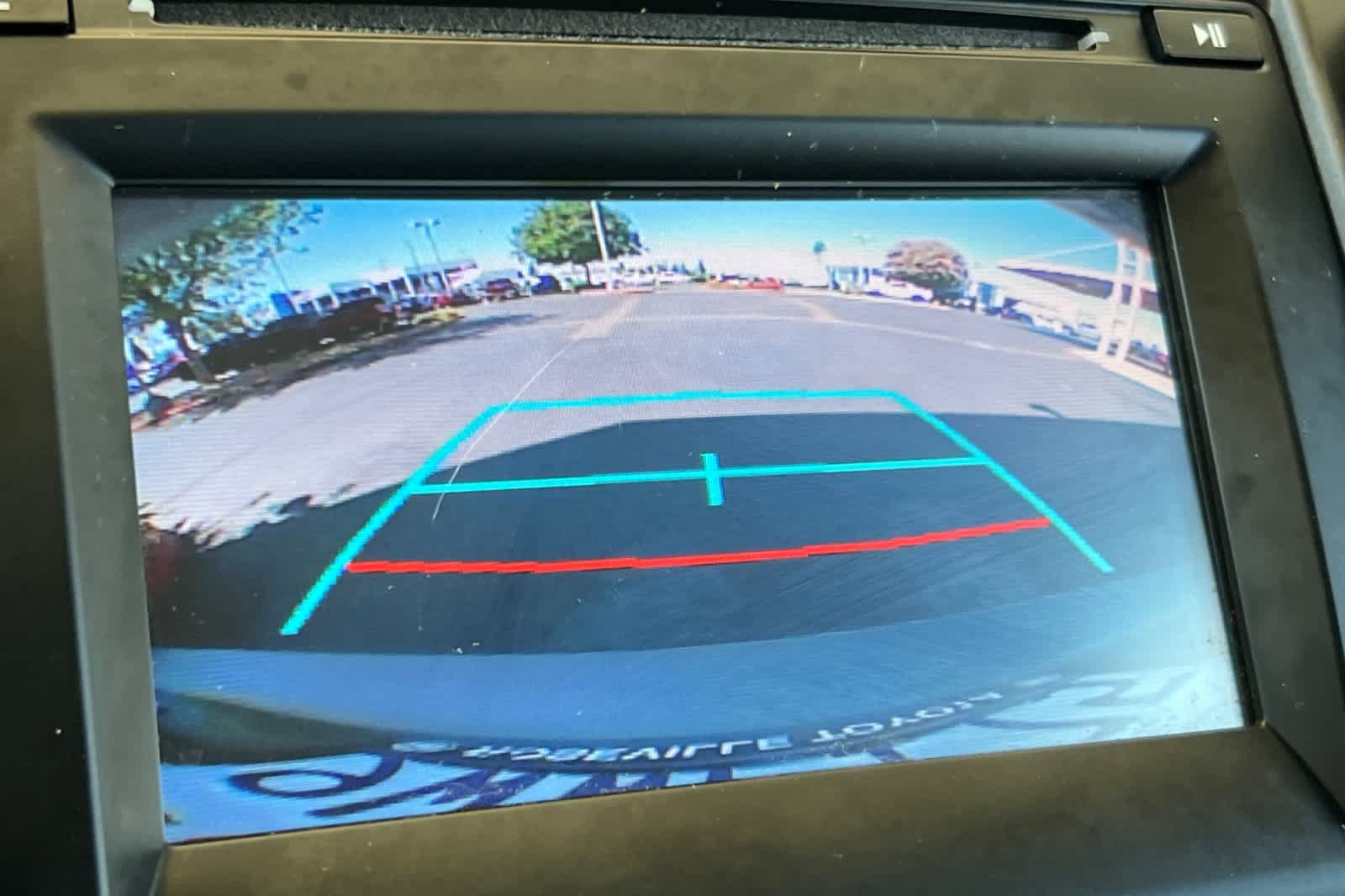 Used 2017 Toyota Camry SE FWD image 19