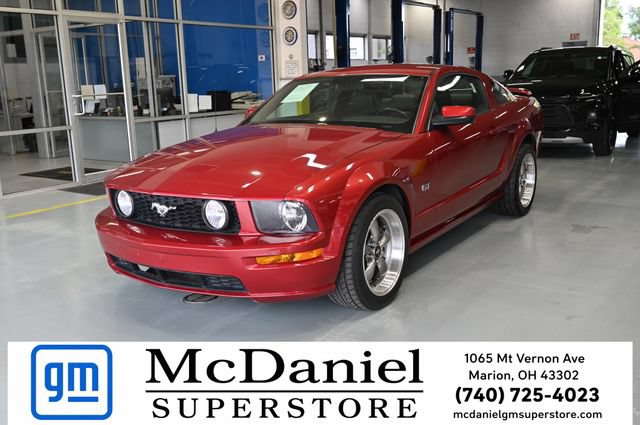 Used 2005 Ford Mustang GT Premium RWD image 1