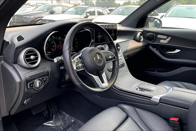 Certified 2022 Mercedes-Benz GLC 300 4MATIC w/ Multimedia Package Lite image 14