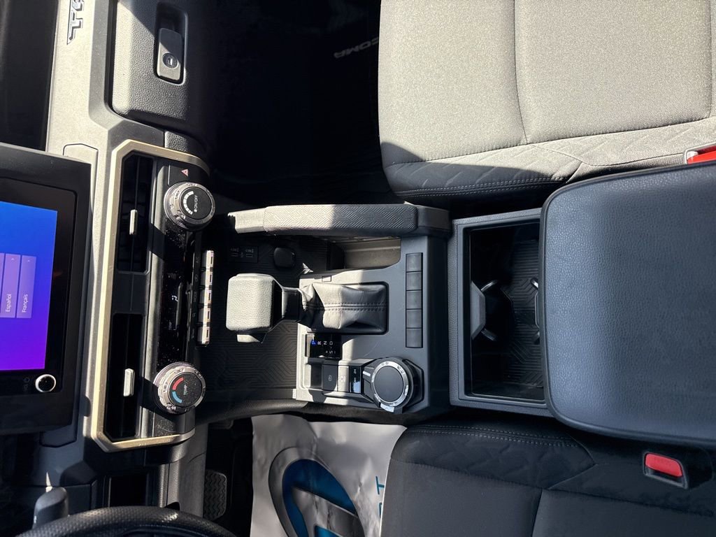 Used 2024 Toyota Tacoma SR image 16