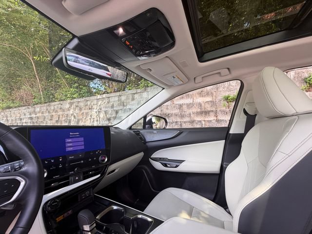 Certified 2025 Lexus NX 450h+ AWD w/ Accessory Package (K3) image 25