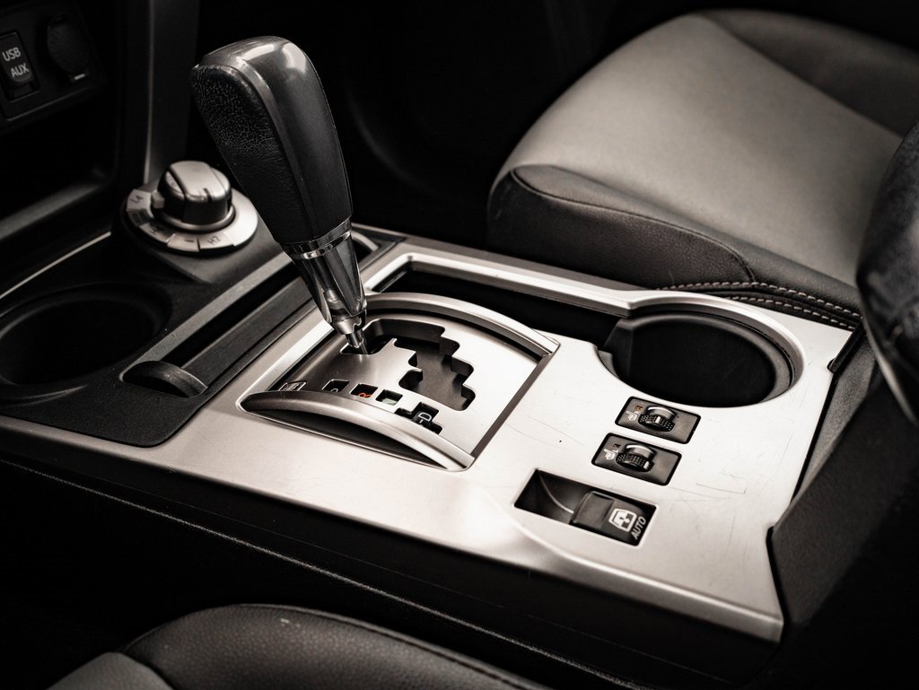 Used 2016 Toyota 4Runner SR5 image 35