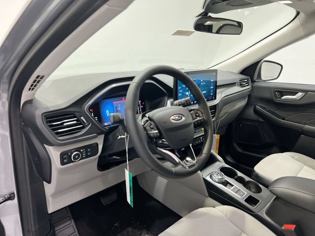Used 2024 Ford Escape SE FWD video 2