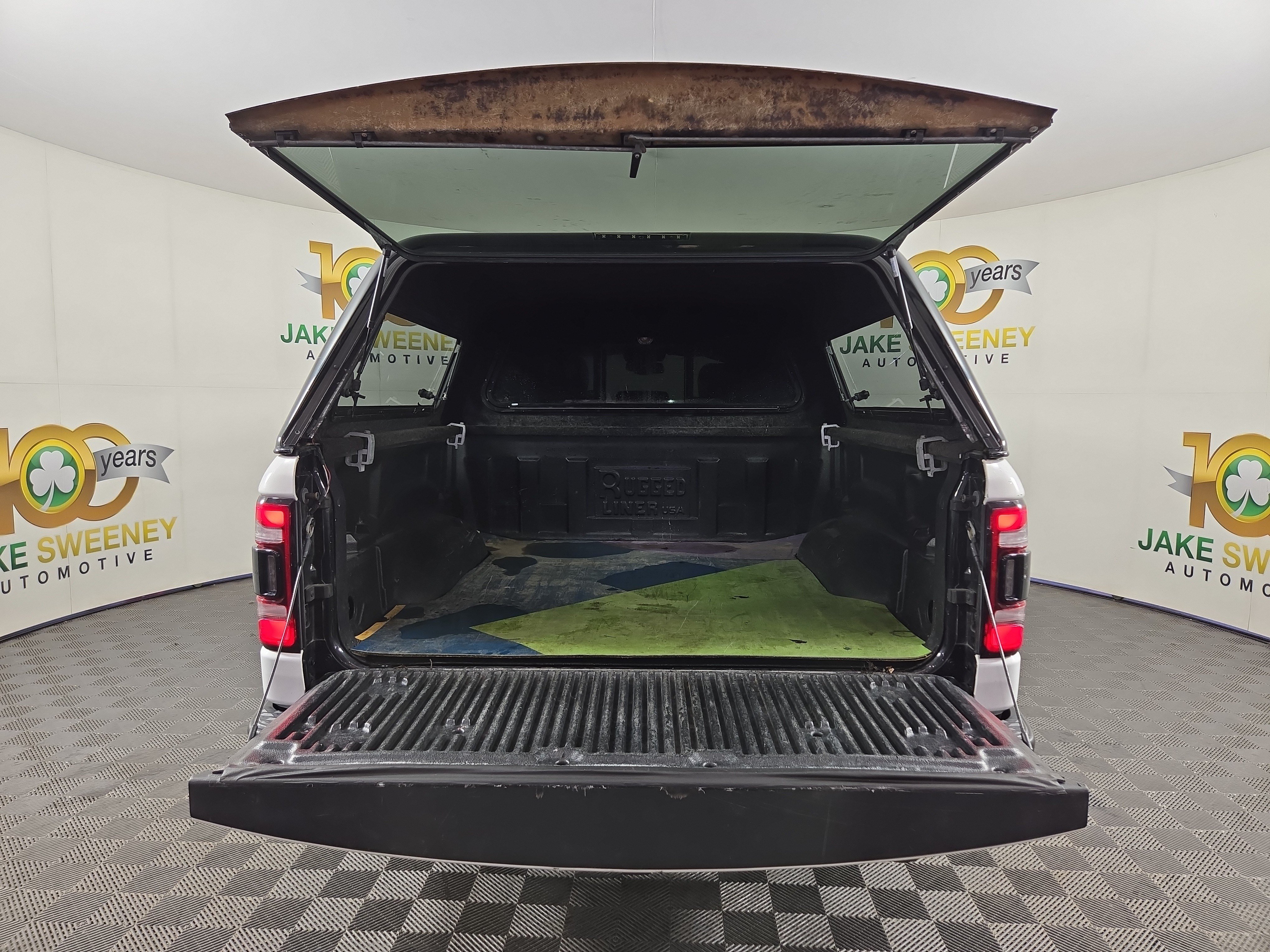 Used 2019 RAM 1500 Laramie AWD/4WD image 35