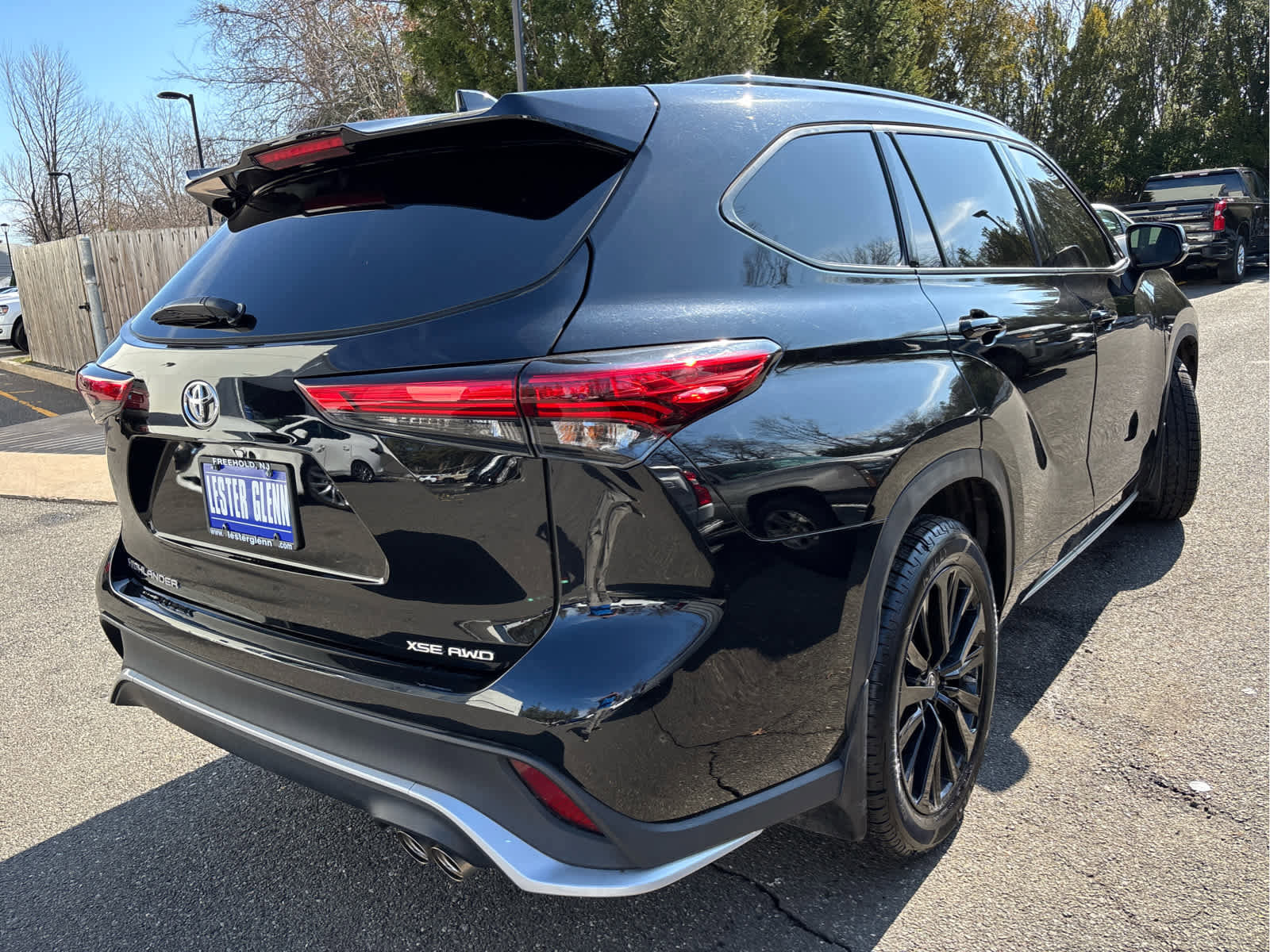 Used 2023 Toyota Highlander XSE AWD/4WD image 40