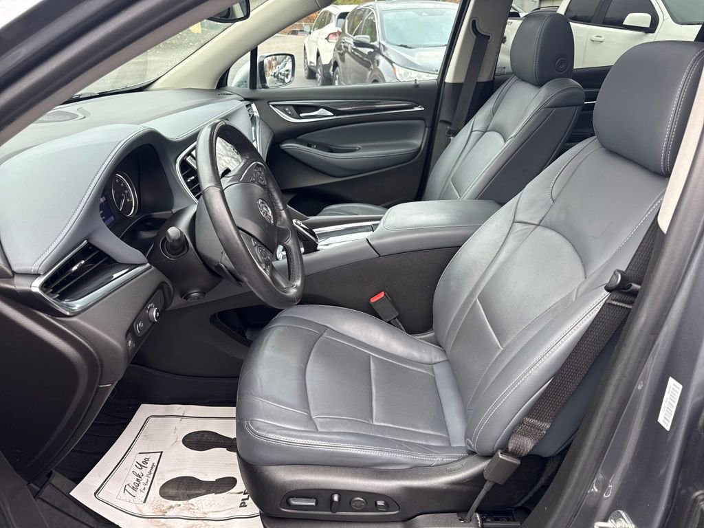 Used 2021 Buick Enclave Premium w/ Sun and Sites Package image 10