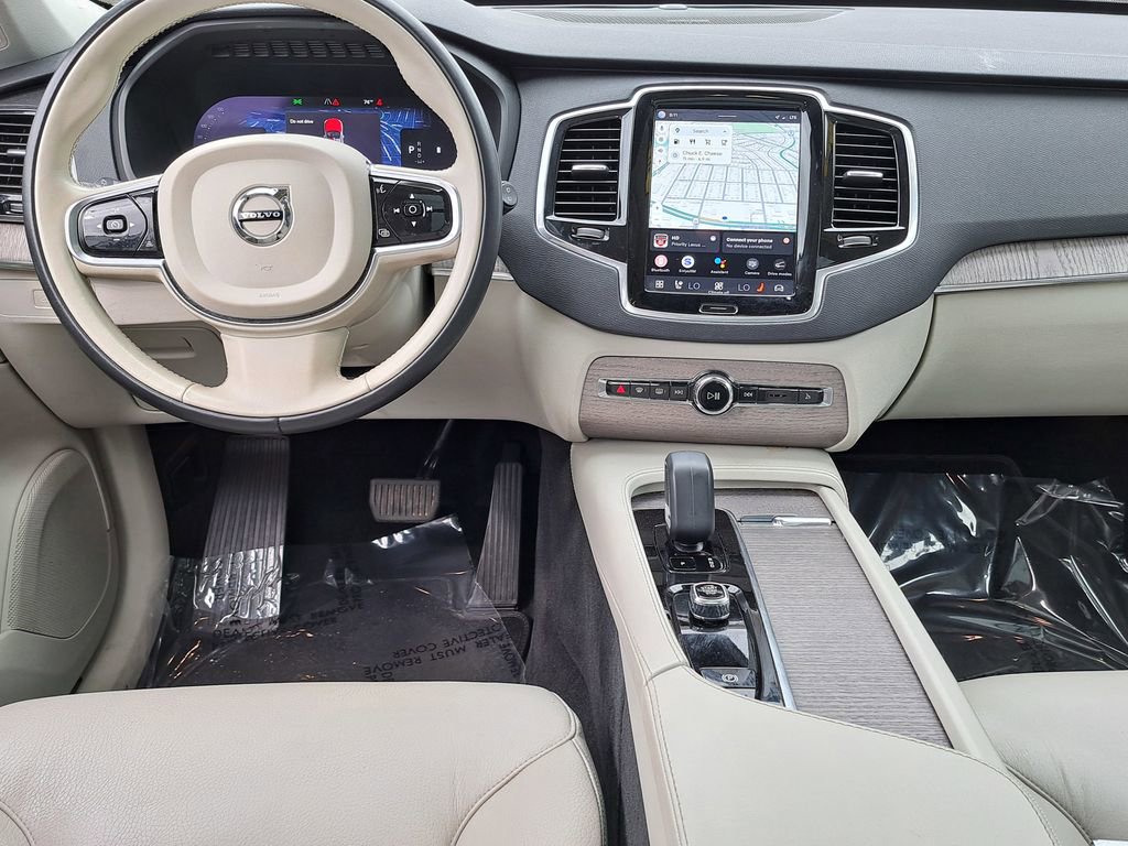 Used 2023 Volvo XC90 B5 Plus w/ Protection Package Premier image 24