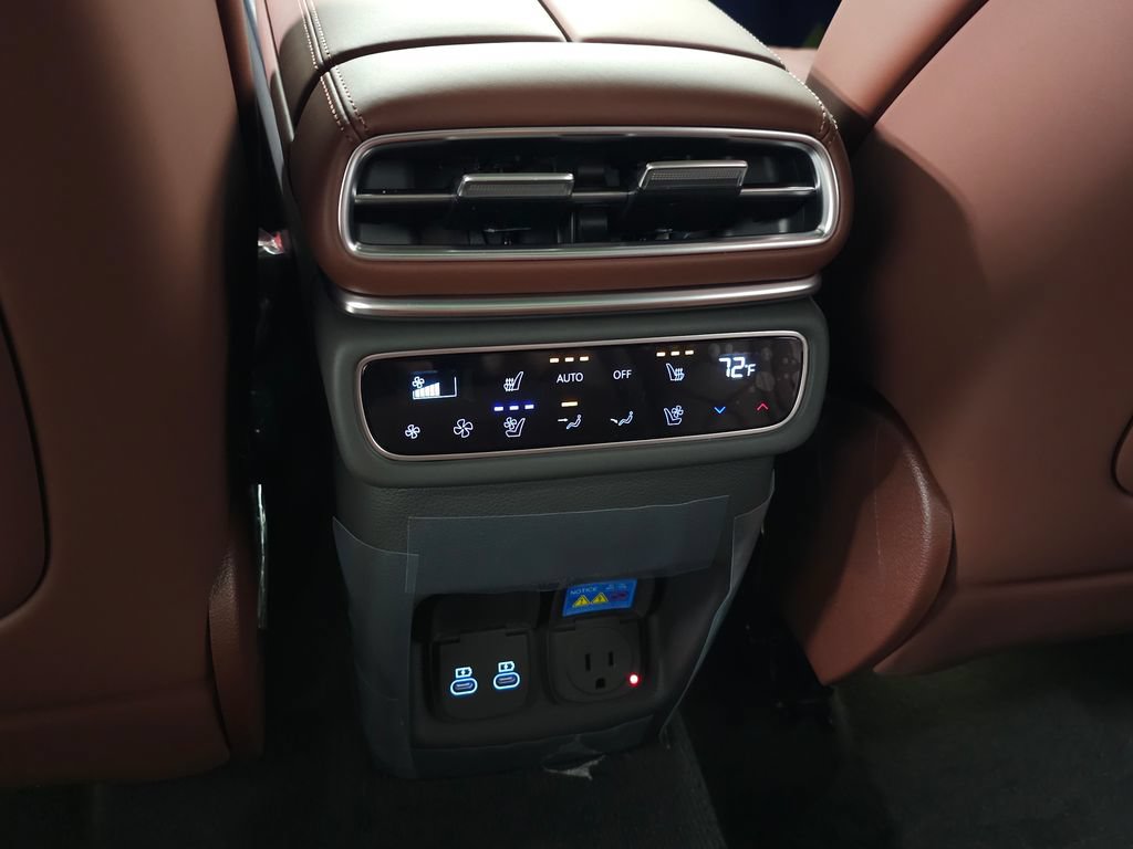 New 2026 Genesis GV80 3.5T Prestige AWD/4WD image 32