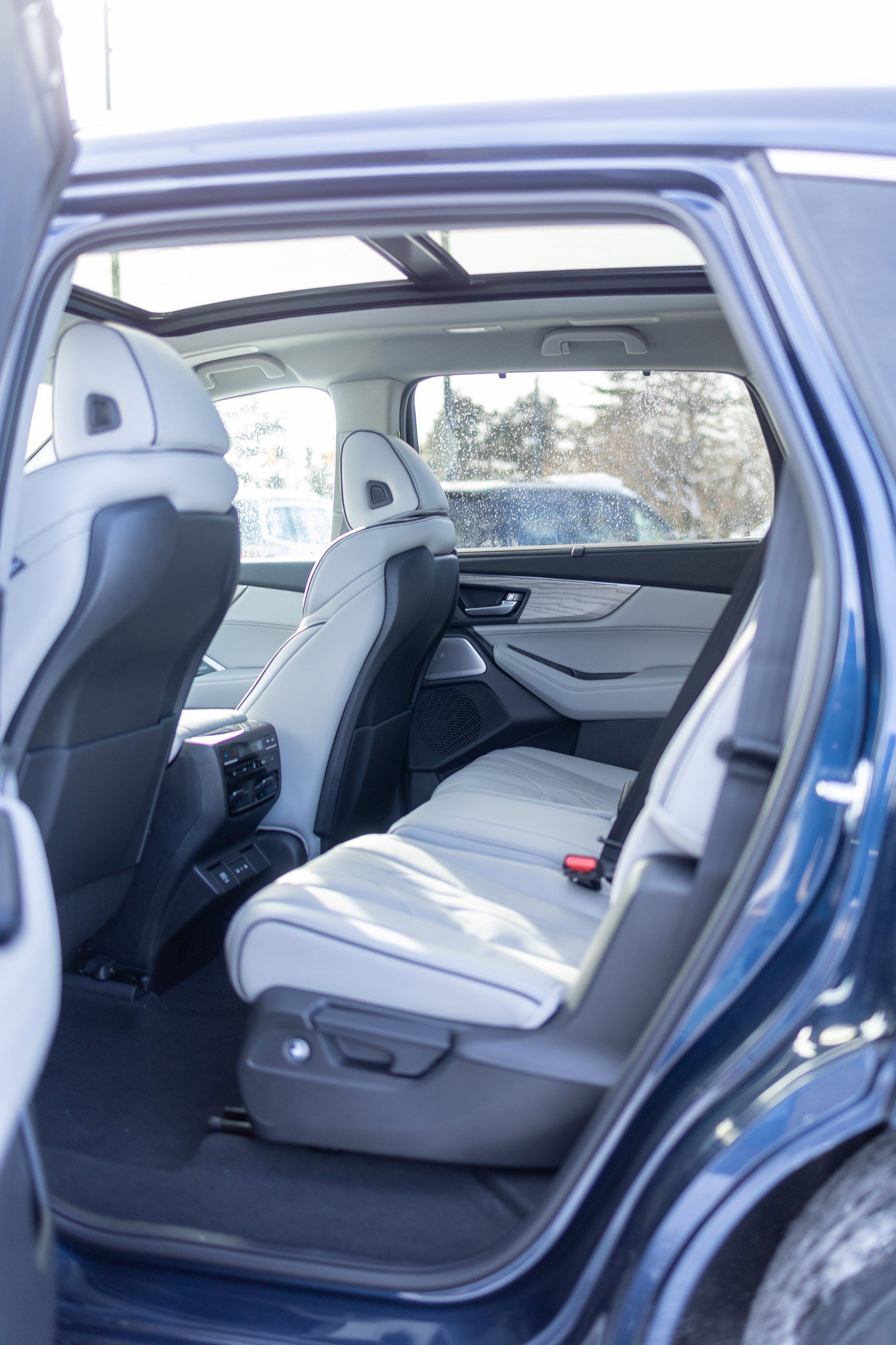 New 2026 Acura MDX SH-AWD w/ Advance Package image 38
