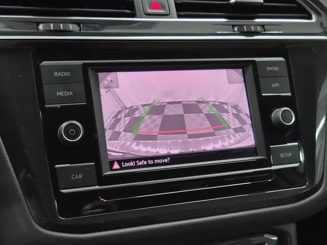 Used 2019 Volkswagen Tiguan S image 28