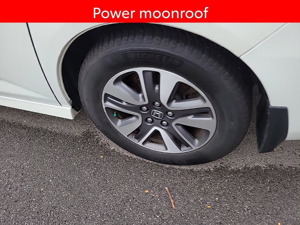 Used 2016 Honda Odyssey Touring Elite image 5