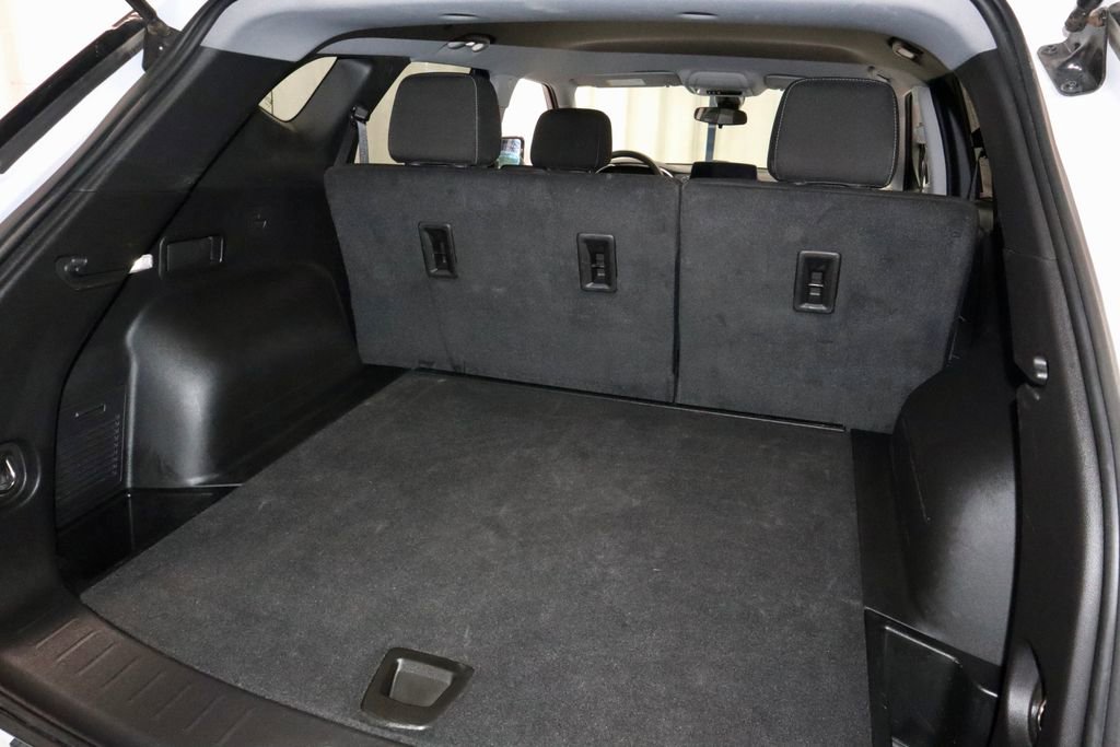 Used 2025 Chevrolet Blazer LT AWD/4WD image 13