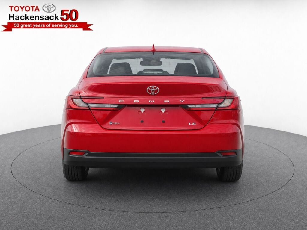 Used 2026 Toyota Camry LE FWD image 39