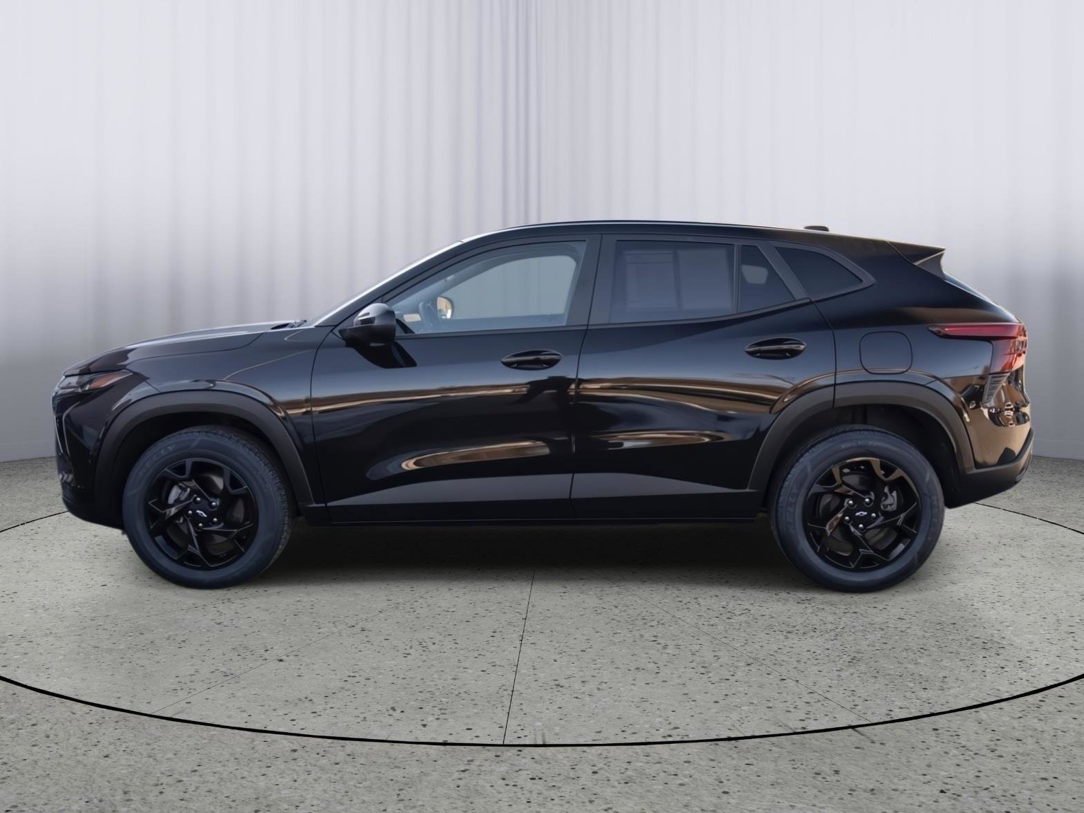 Used 2024 Chevrolet Trax LS w/ LS Convenience Package image 19