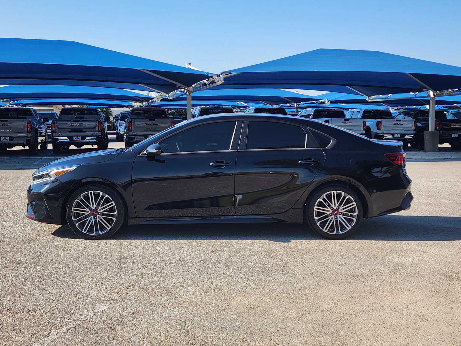 Used 2023 Kia Forte GT w/ GT2 Package FWD image 3