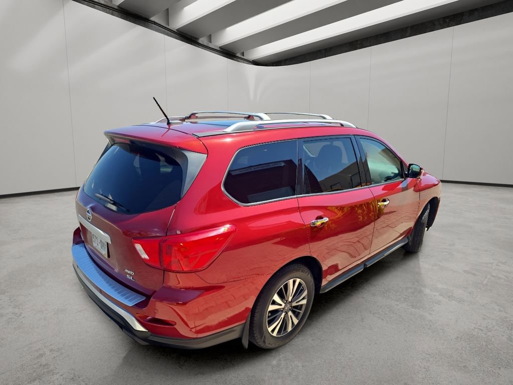 Used 2017 Nissan Pathfinder SL w/ SL Premium Package AWD/4WD image 5