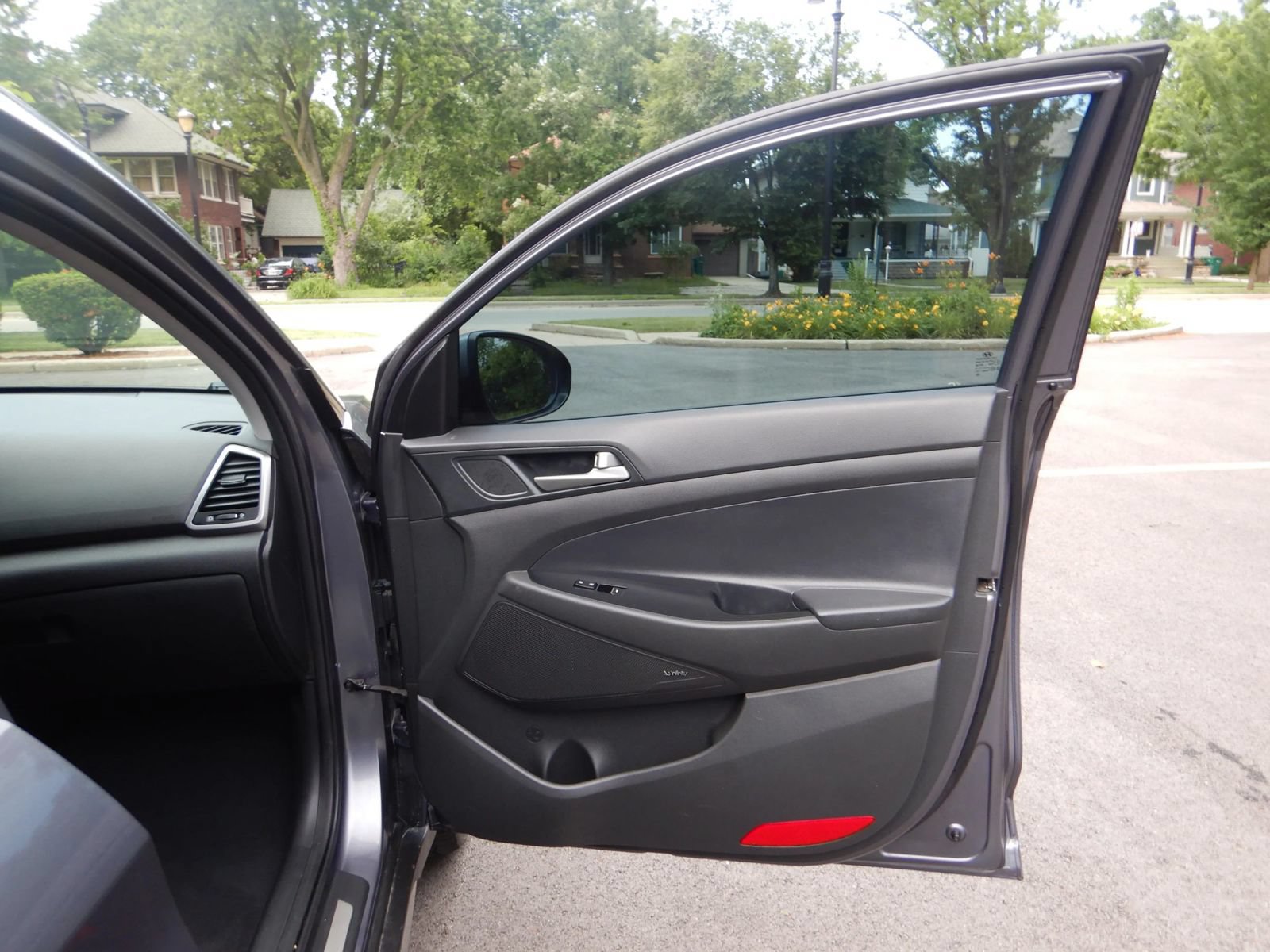 Used 2018 Hyundai Tucson Limited w/ Ultimate Package 02 AWD/4WD image 19