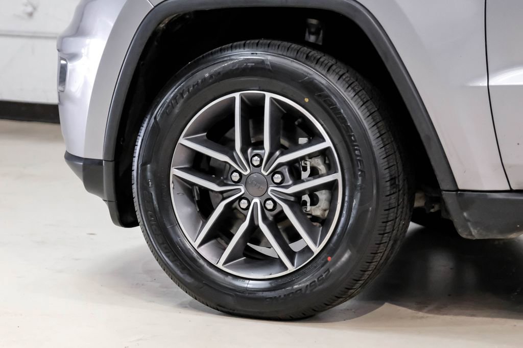 Used 2021 Jeep Grand Cherokee Limited AWD/4WD image 63