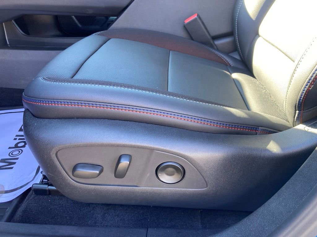 New 2026 Chevrolet Equinox EV RS image 10