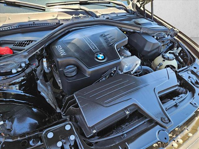 Used 2017 BMW 320i Sedan RWD image 22