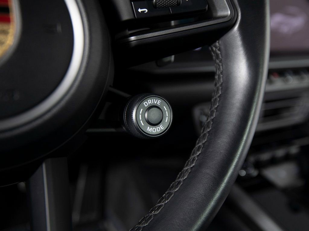Certified 2024 Porsche 911 Carrera 4 image 29