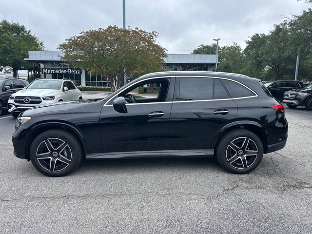 Used 2026 Mercedes-Benz GLC 300 4MATIC image 3