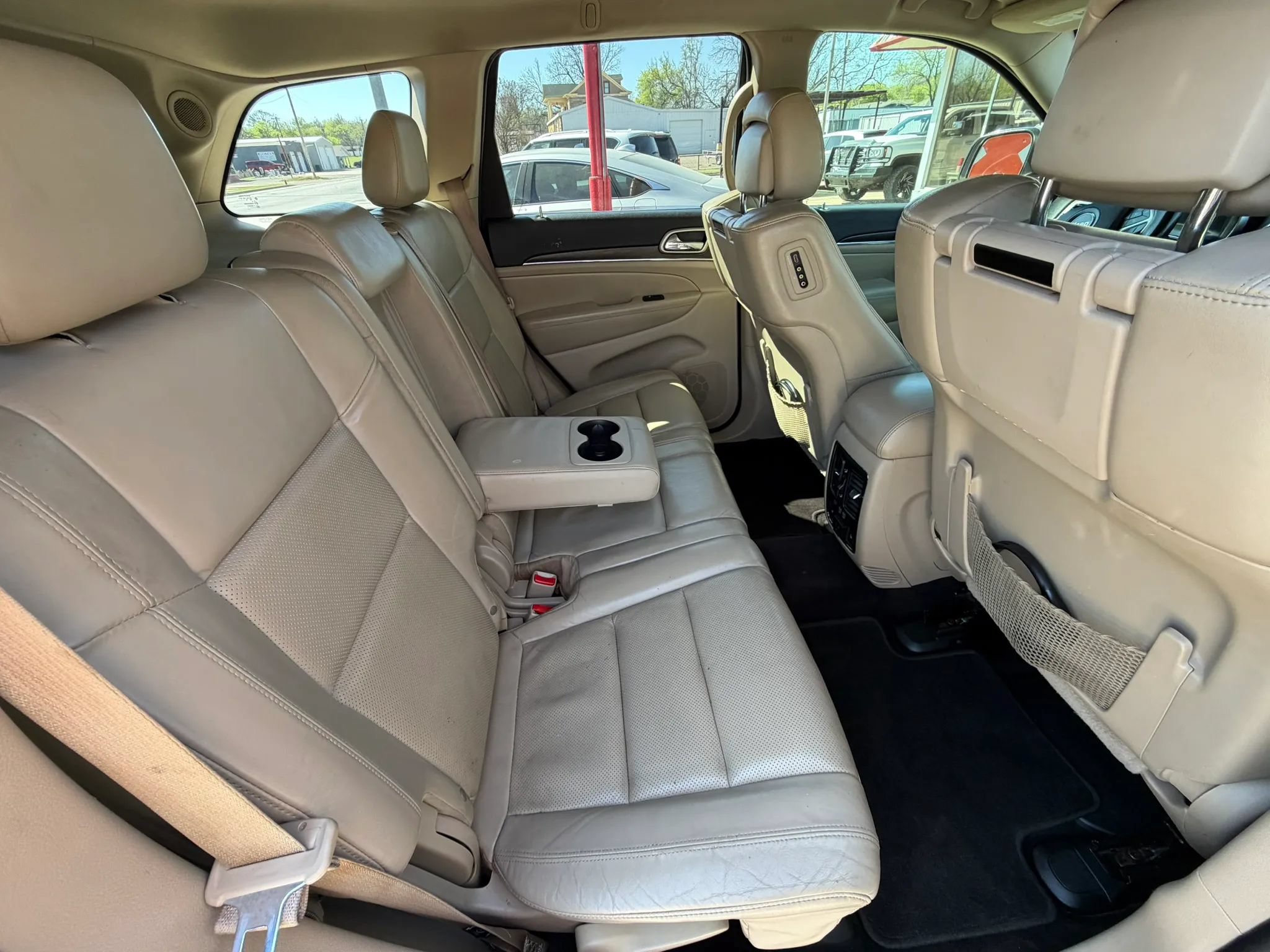 Used 2017 Jeep Grand Cherokee Limited w/ Luxury Group II RWD image 17
