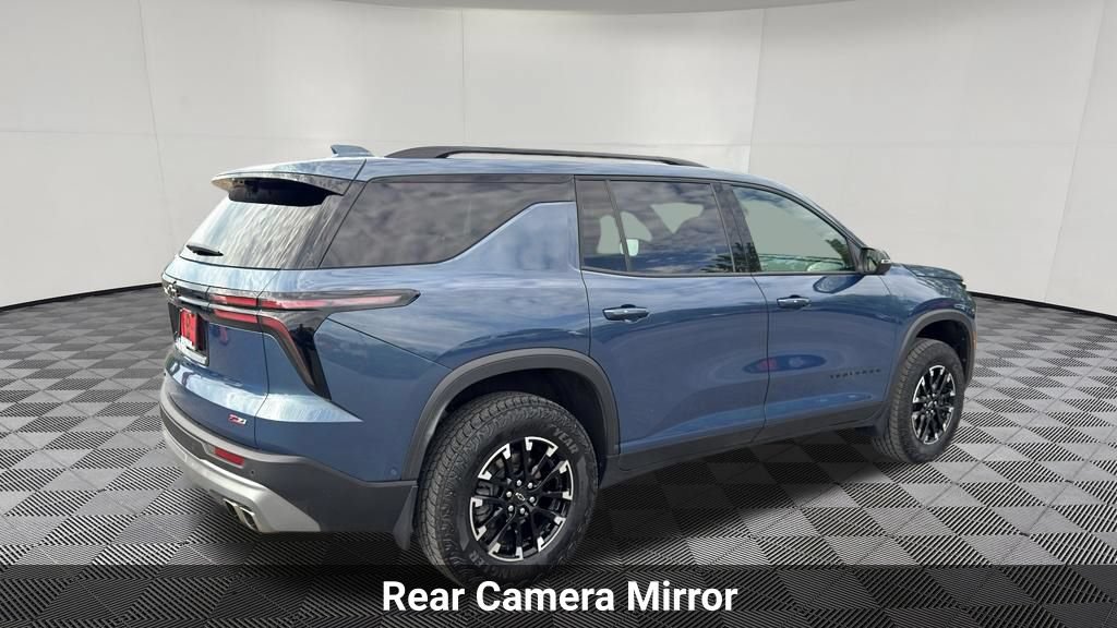 Certified 2024 Chevrolet Traverse Z71 w/ Enhanced Driving Package AWD/4WD image 9