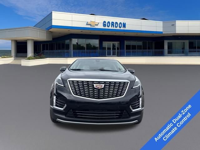 Used 2025 Cadillac XT5 Premium Luxury w/ LPO, Floor Liner Package image 9