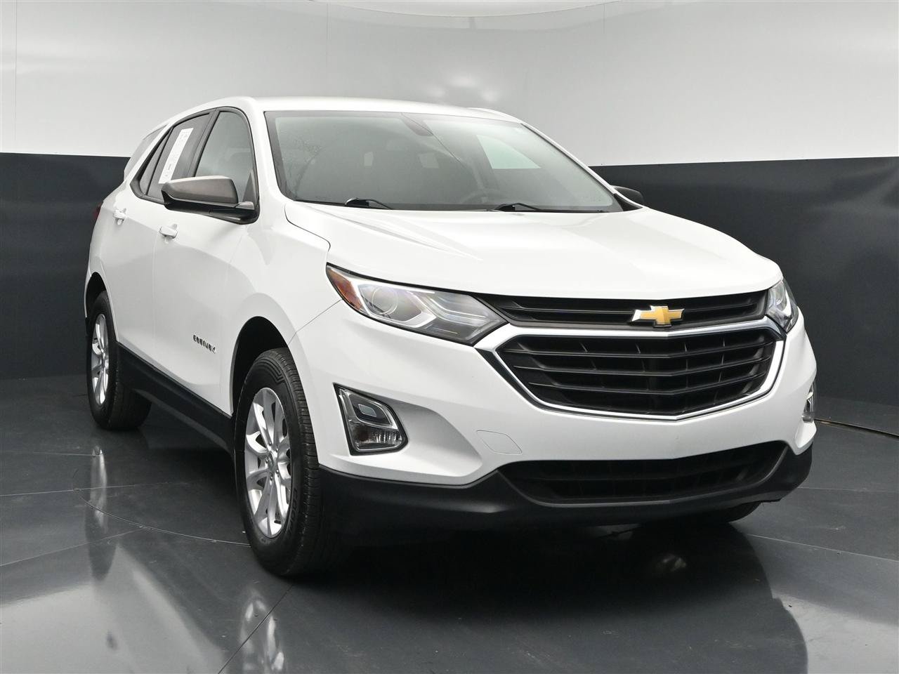 Used 2019 Chevrolet Equinox LS w/ LS Convenience Package