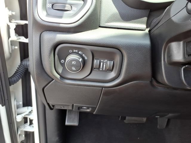 Used 2021 RAM 3500 Laramie AWD/4WD image 9
